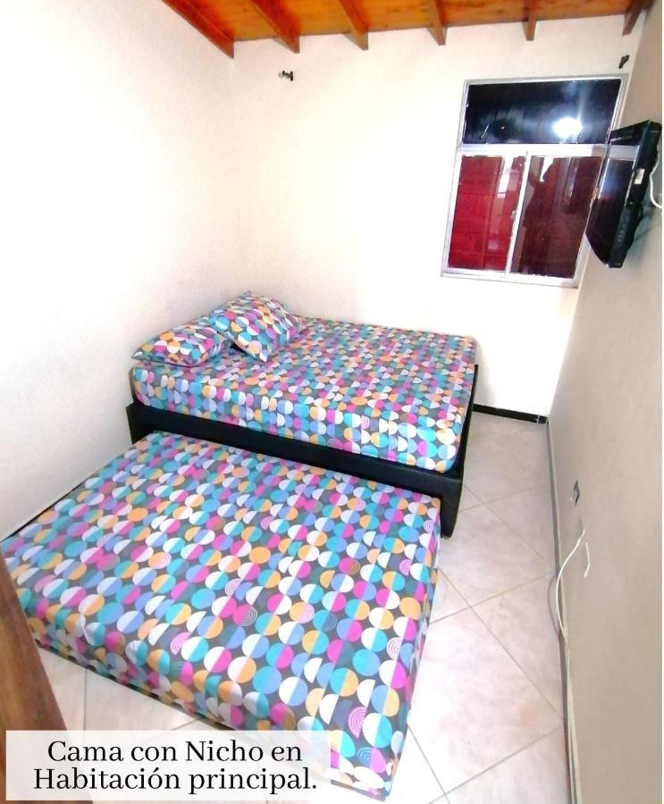 Guatape Apartamento Vista Al Embalse Екстериор снимка