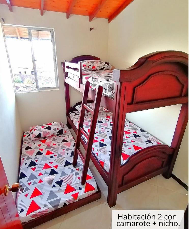 Guatape Apartamento Vista Al Embalse Екстериор снимка